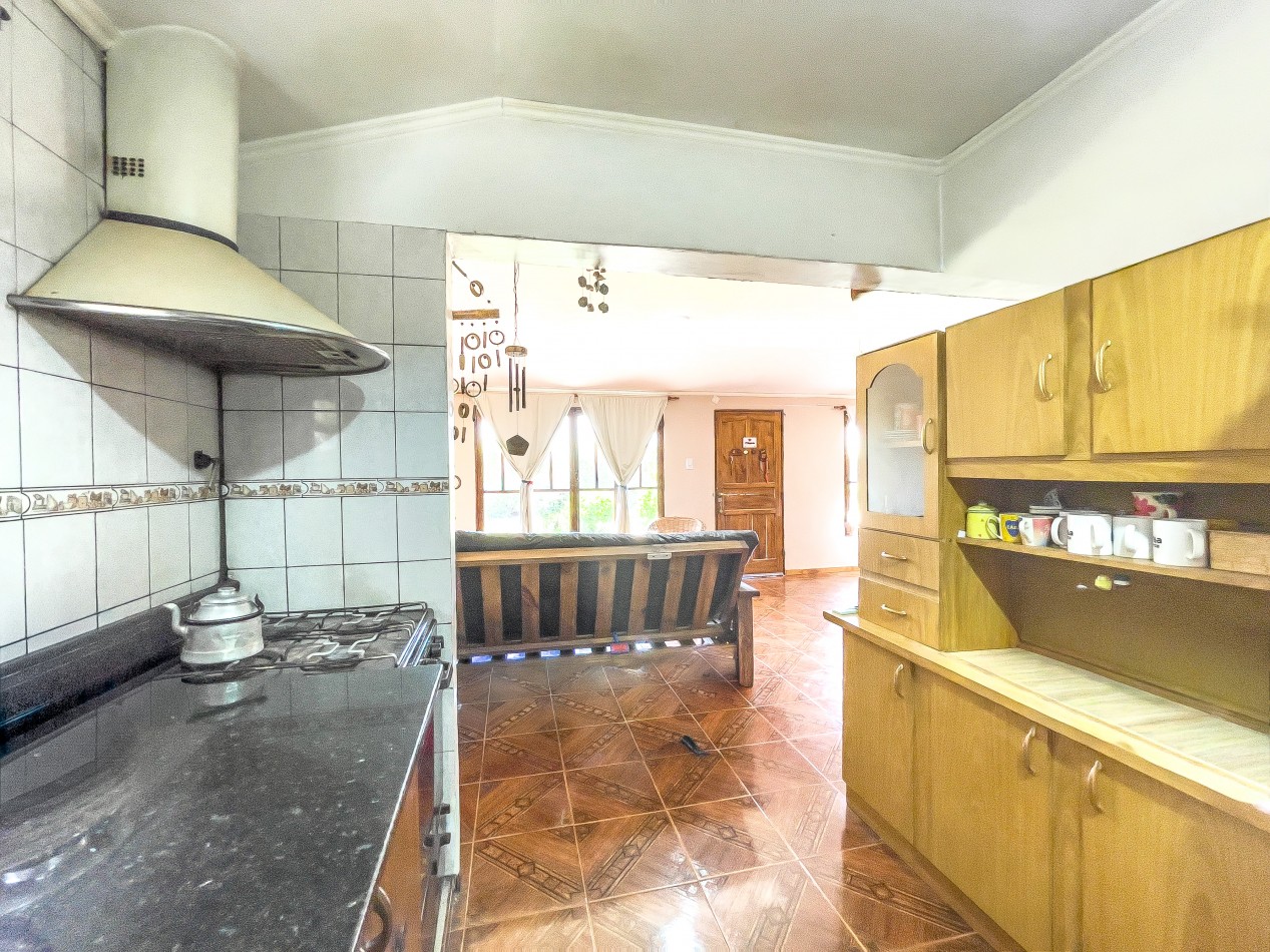 CASA CON PARQUE Y GAS NATURAL - BARRIO LA ESCONDIDA EL CHAÑARAL