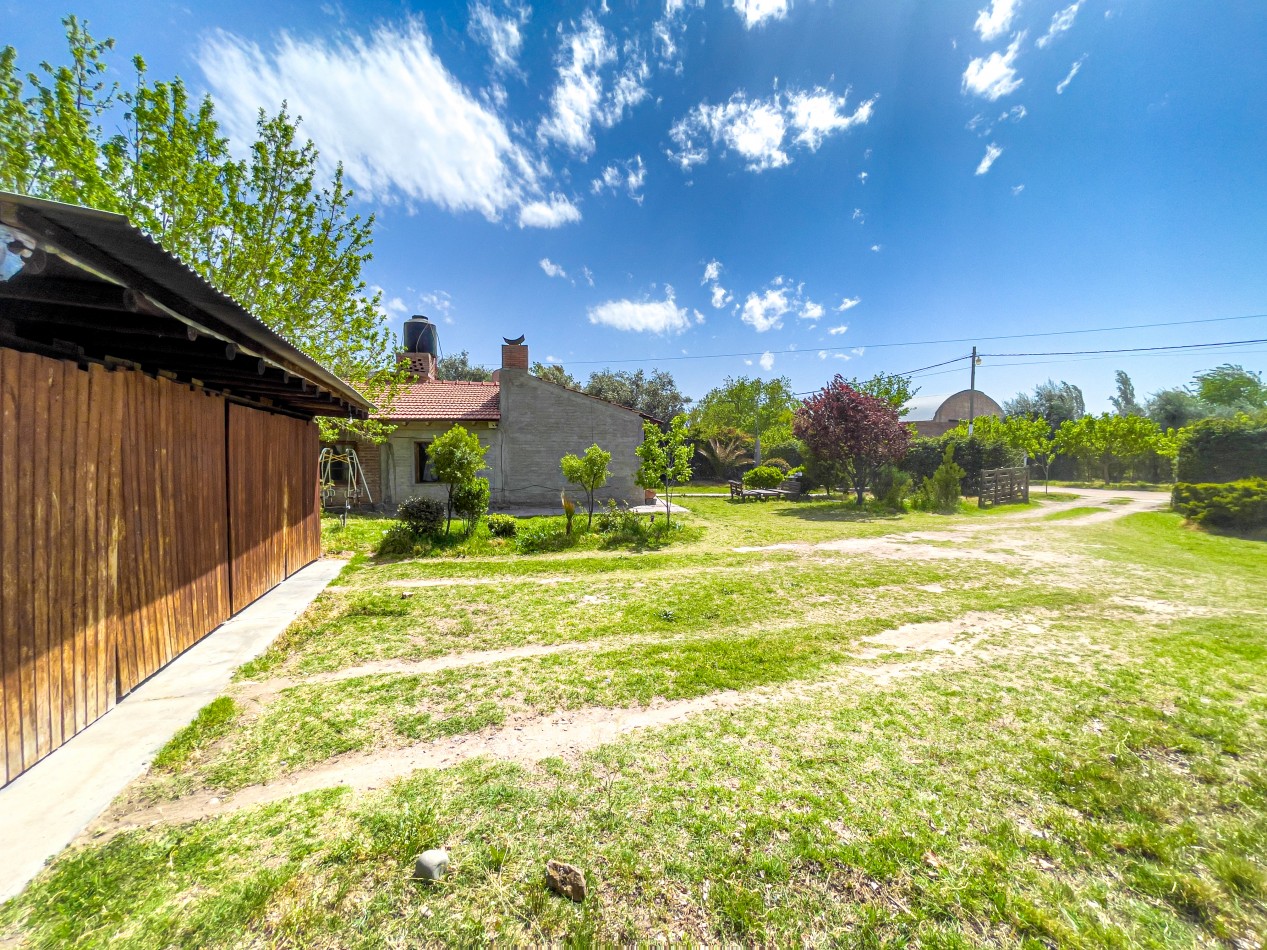 CASA CON PARQUE Y GAS NATURAL - BARRIO LA ESCONDIDA EL CHAÑARAL