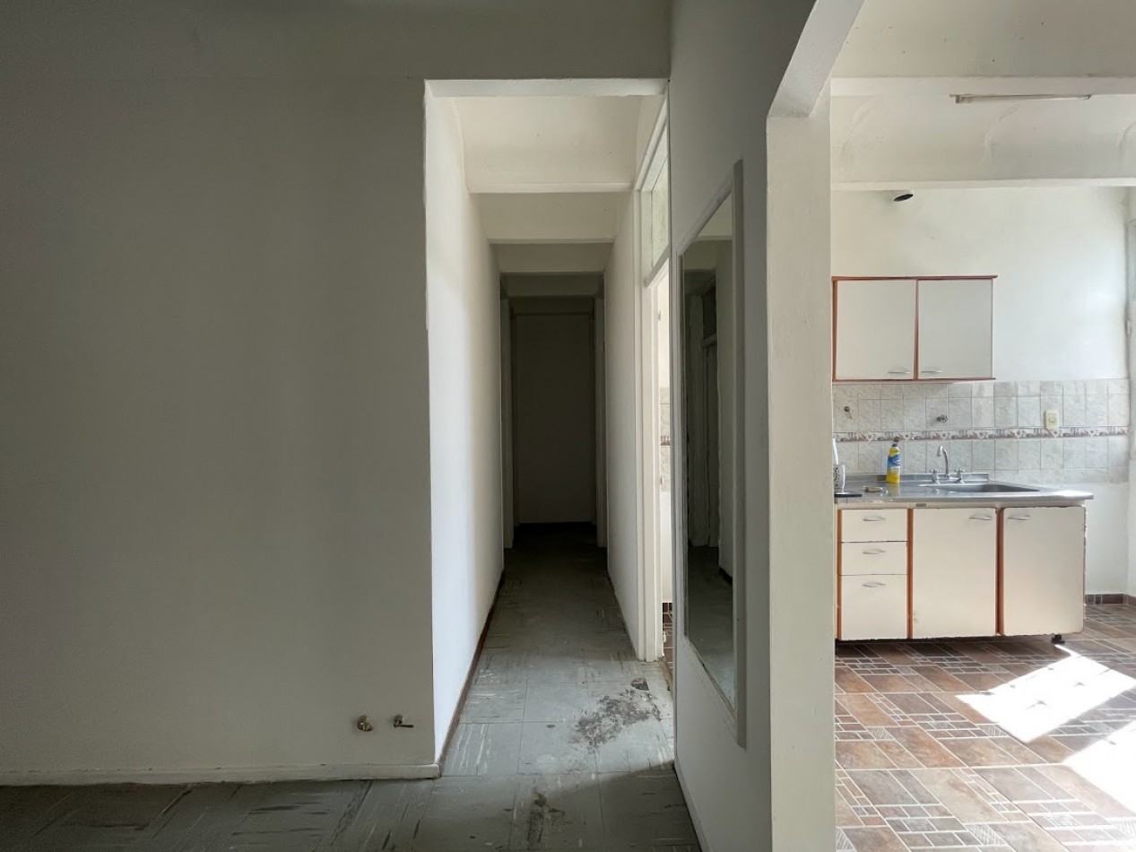 CASA DE 3 DORMITORIOS BARRIO POLICIAL
