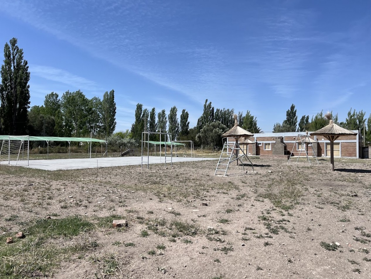 GRAN COMPLEJO AGROTURISTICO DE CABAÑAS Y FINCA