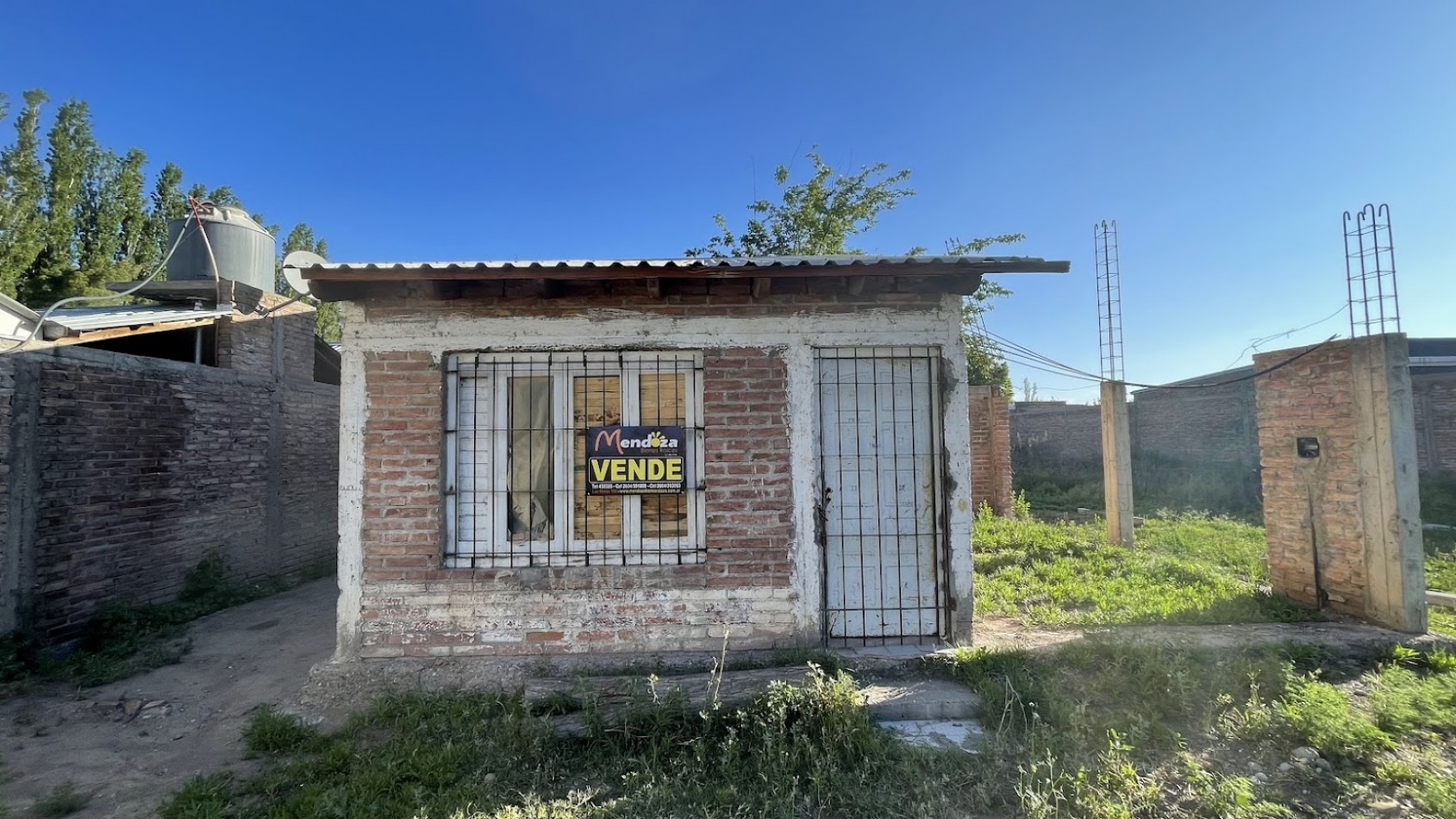 CASA A TERMINAR - TERRENO 498M²