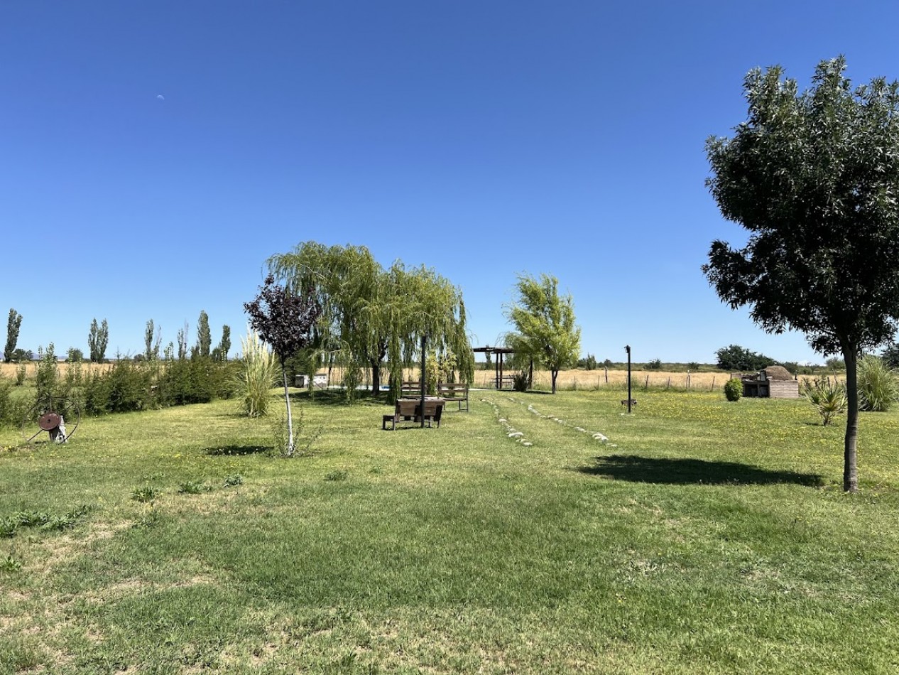 POSADA BOUTIQUE, CASA Y CABAÑA EN VENTA.