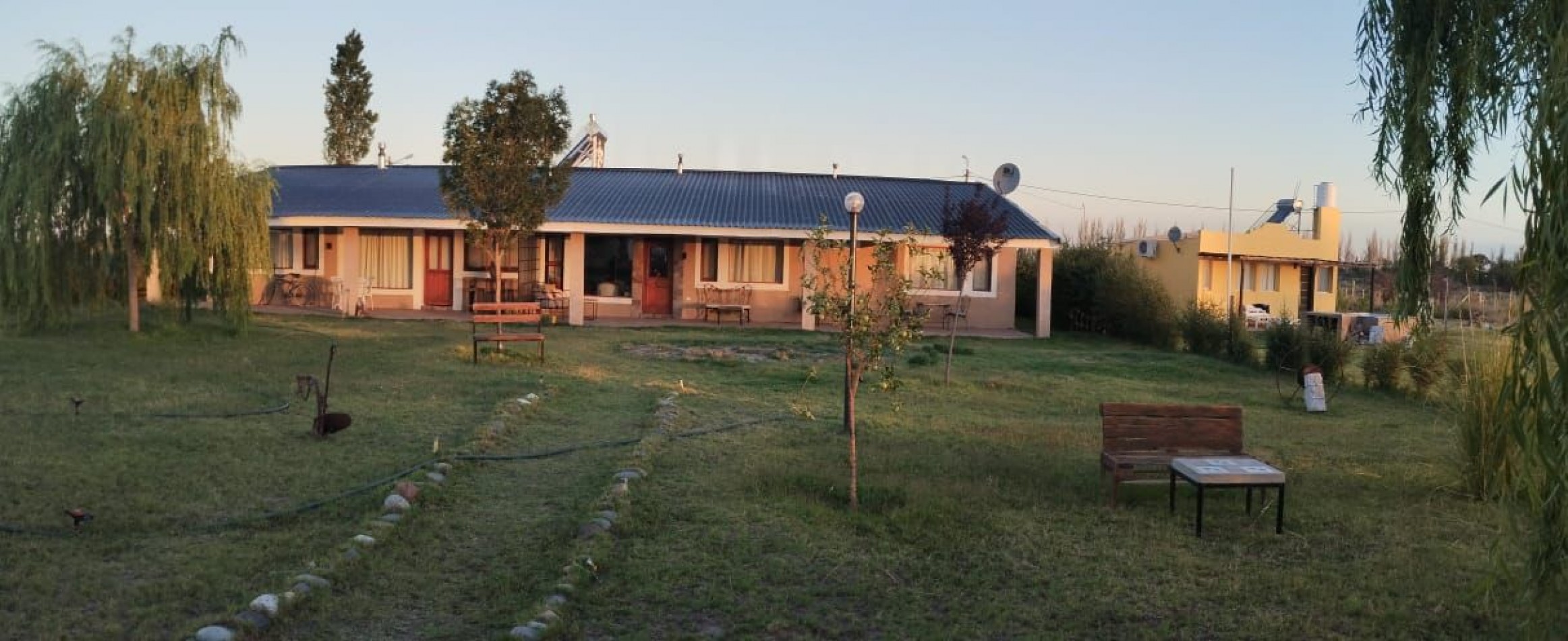 POSADA BOUTIQUE, CASA Y CABAÑA EN VENTA.