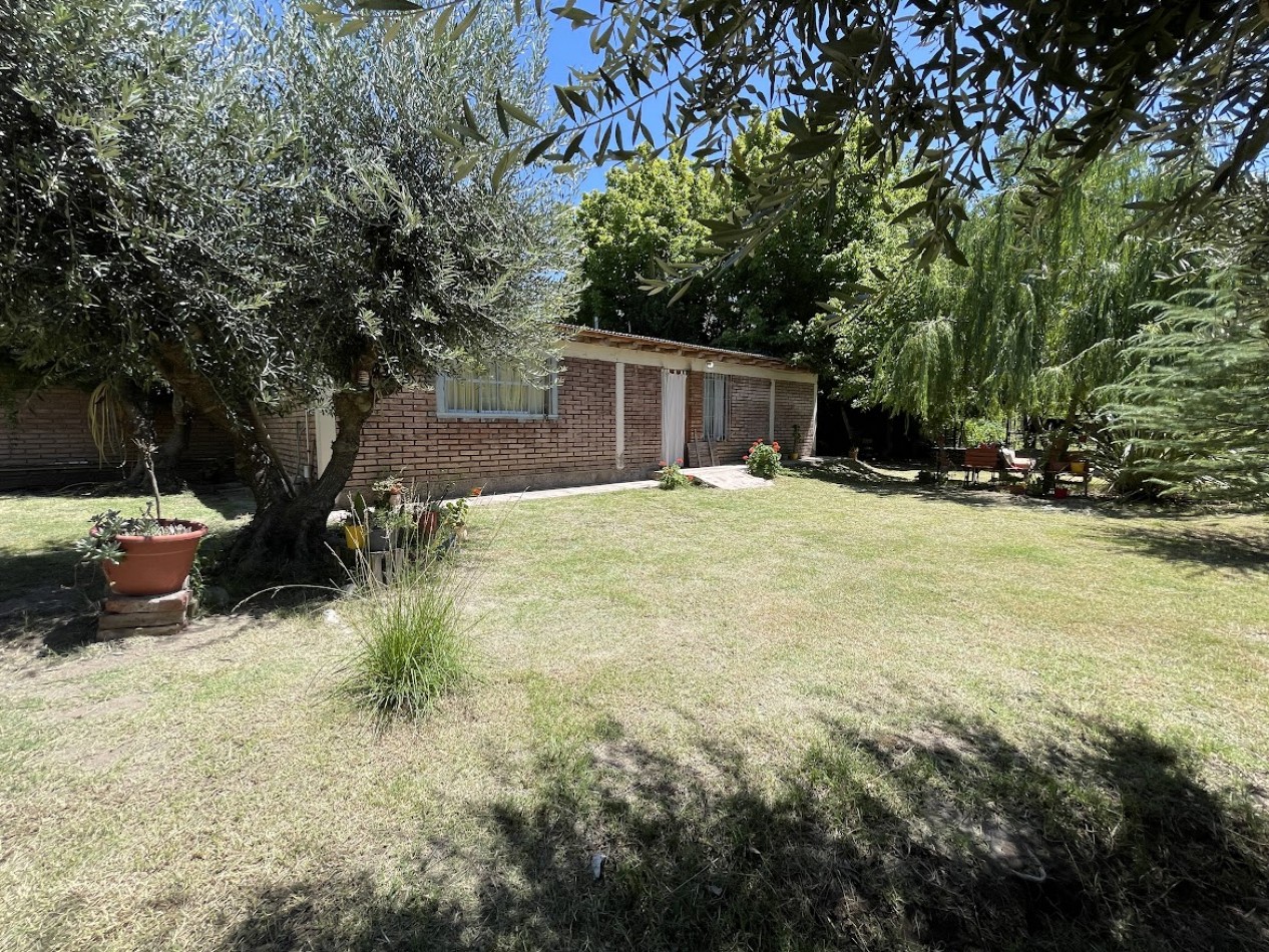 CASA FAMILIAR CON DEPARTAMENTO Y POTENCIAL TURISTICO