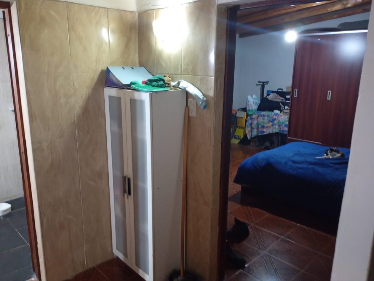 TERRENO DE 12.798 m² CON DOS CASAS Y QUINCHO EN CALLE LAS MALVINAS , EL CERRITO, SAN RAFAEL, MENDOZA