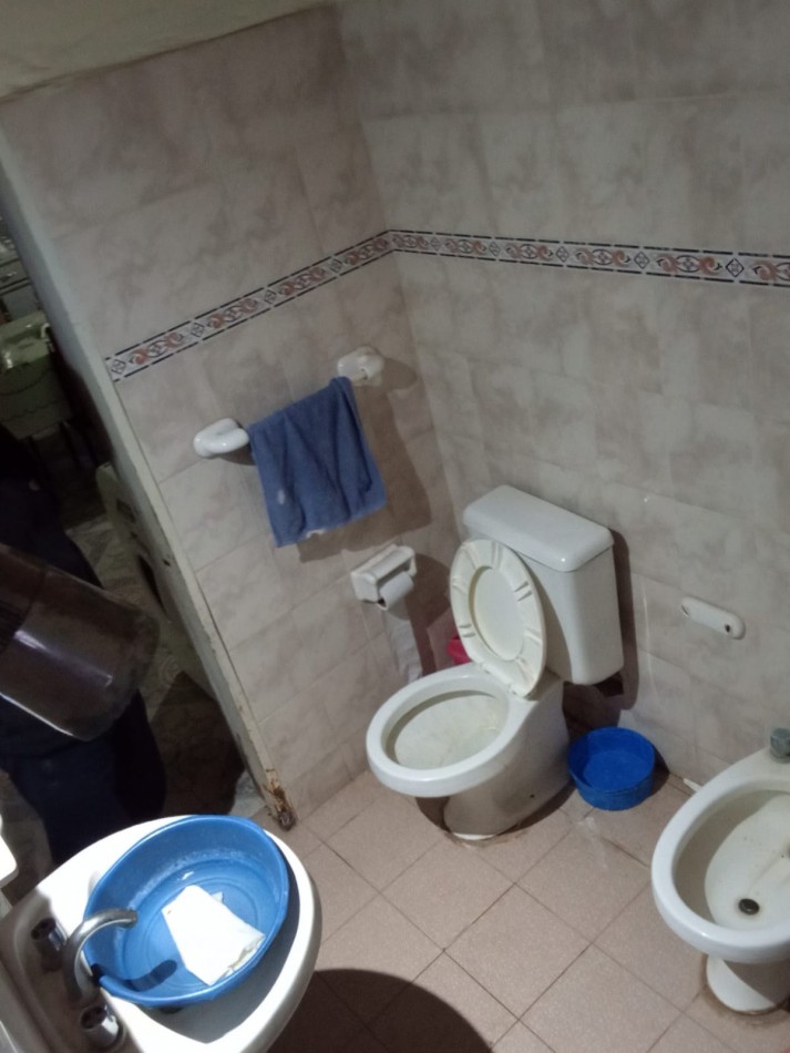 TERRENO DE 12.798 m² CON DOS CASAS Y QUINCHO EN CALLE LAS MALVINAS , EL CERRITO, SAN RAFAEL, MENDOZA