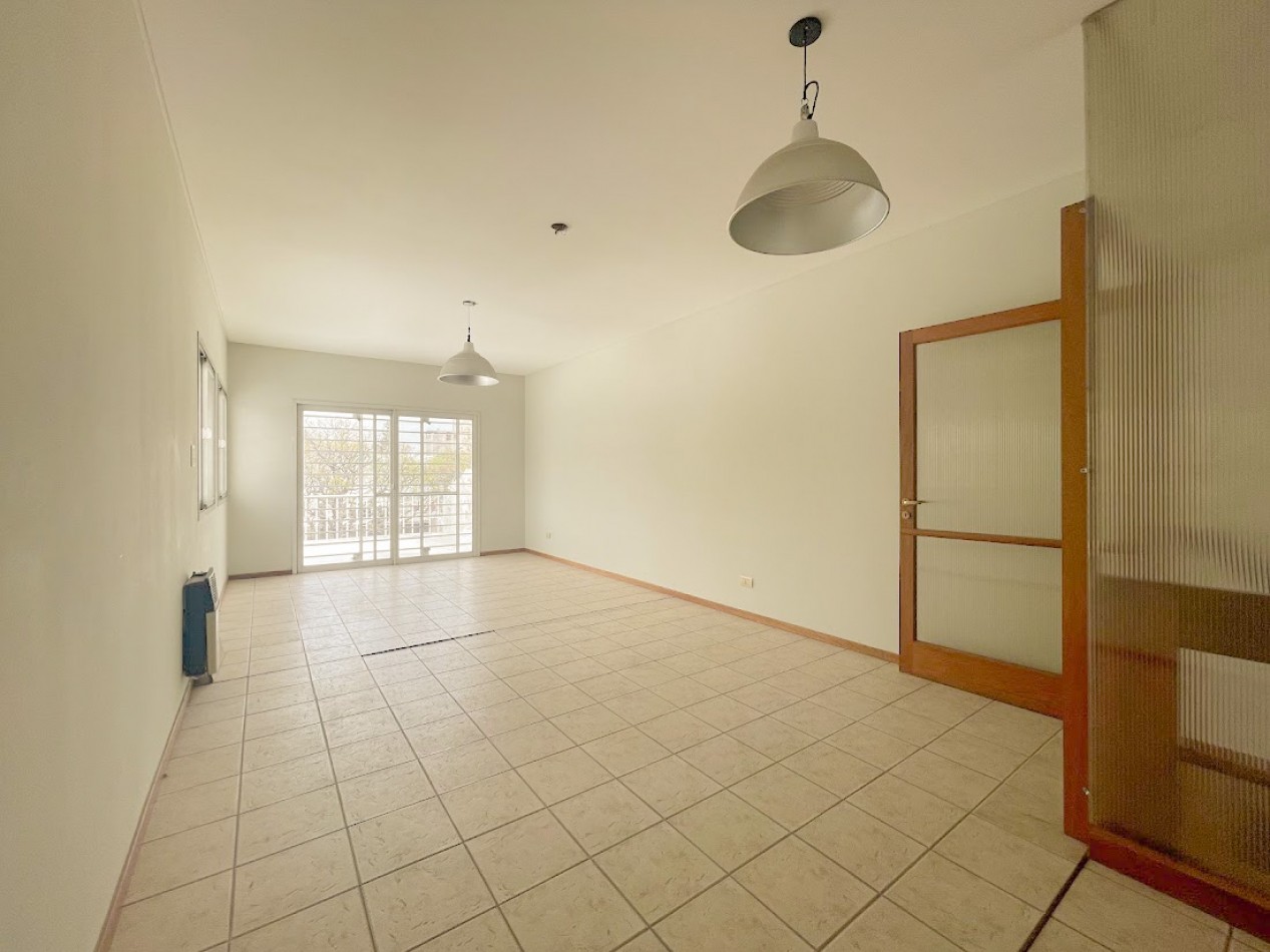 ¡En pleno centro, Exclusivo Departamento en Alquiler - San Rafael, Mendoza!