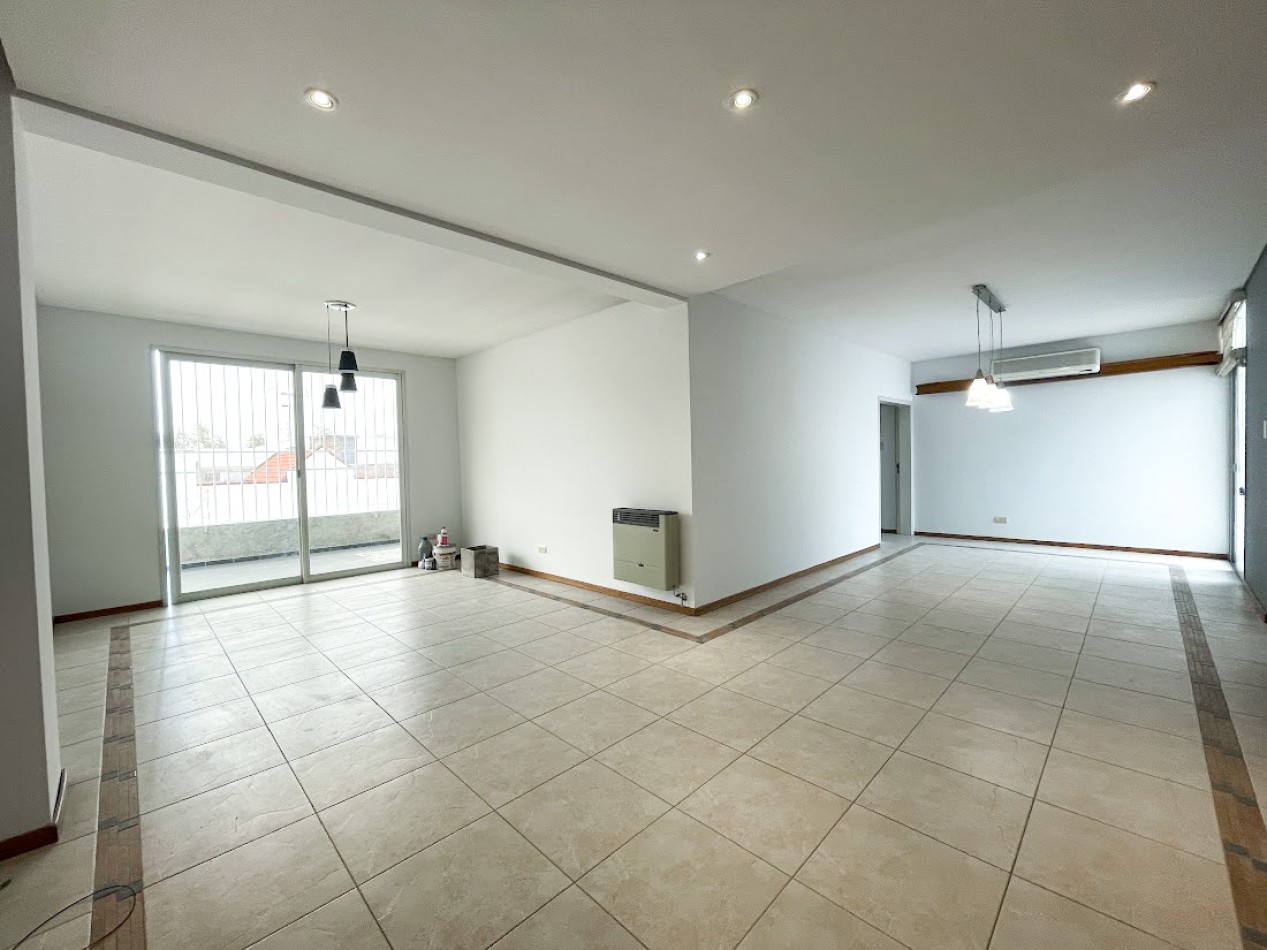 ¡En pleno centro, Exclusivo Departamento en Alquiler - San Rafael, Mendoza!