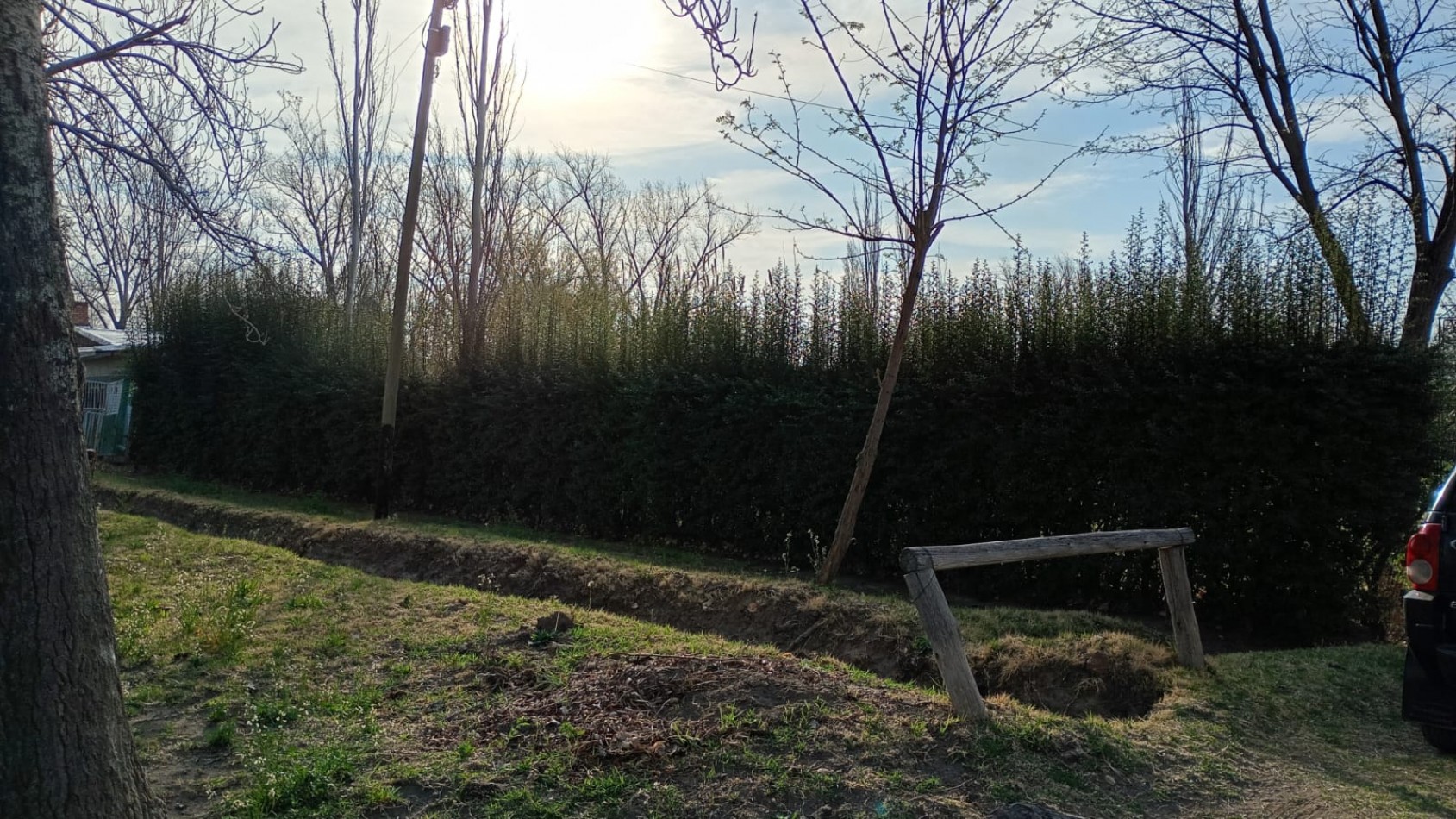 TERRENO DE 2500 M2 CON AMPLIA CASA Y GALPON EN GOUDGE