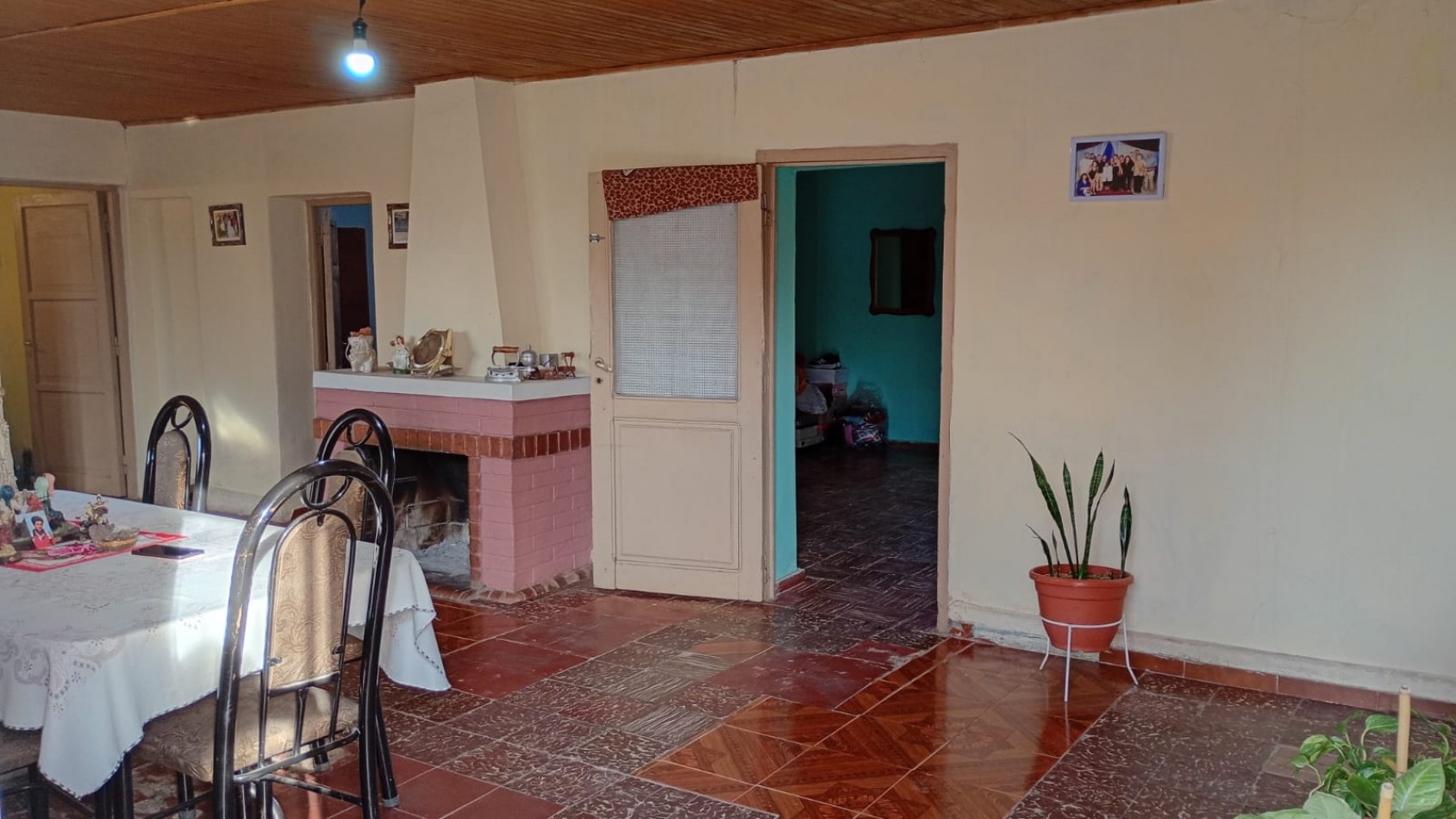TERRENO DE 2500 M2 CON AMPLIA CASA Y GALPON EN GOUDGE