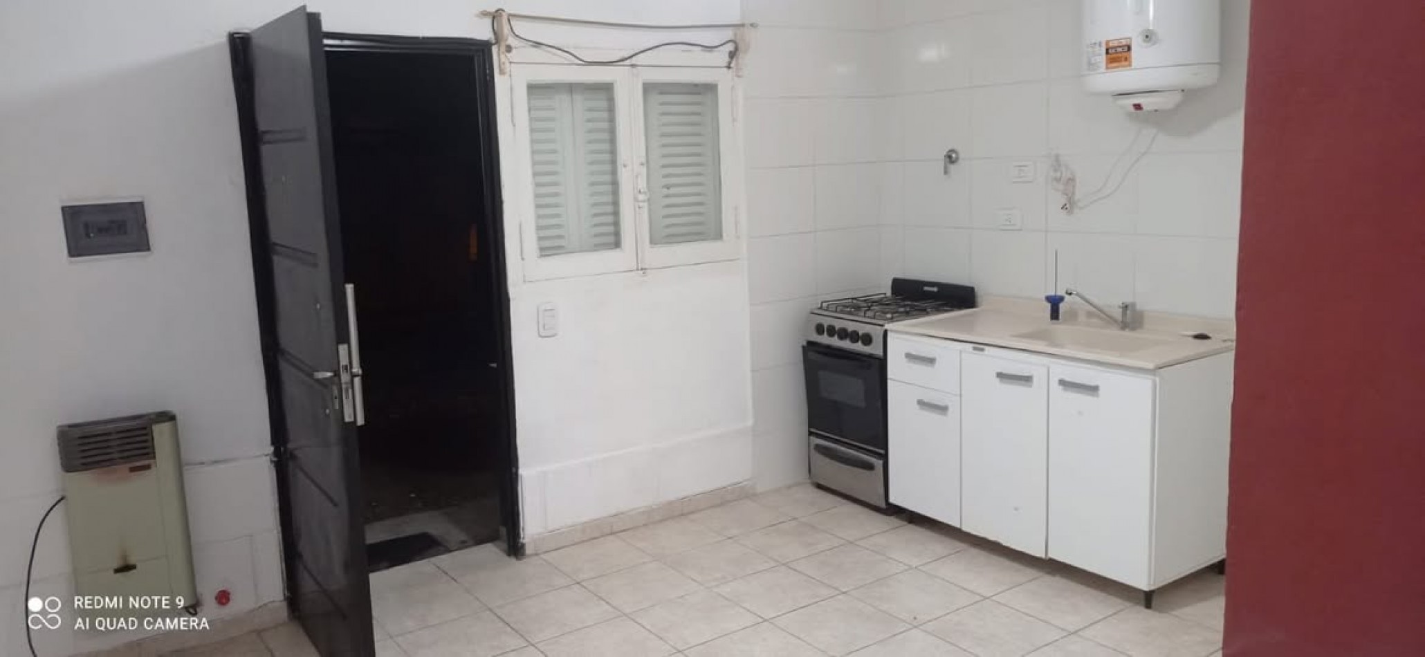 SE VENDE CASA REACONDICIONADA EN DOS DEPARTAMENTOS AMPLIOS CON ENTRADA INDIVIDUAL 